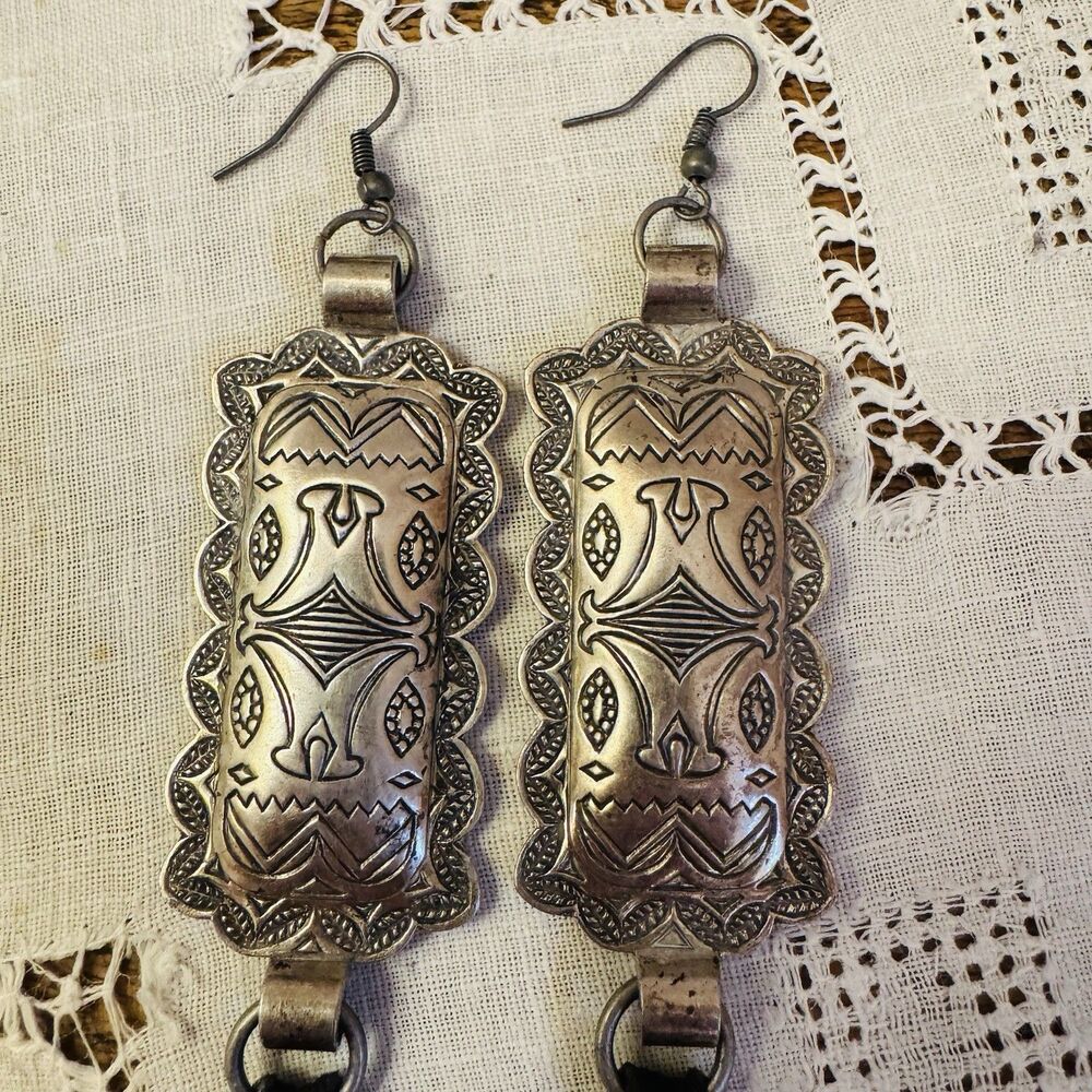 Vintage Southwestern Silver Tone Earrings 5” Brown Suede Tassel Western Boho - Picture 3 of 7